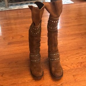 Five Worlds Cordani Suede Studded Boots